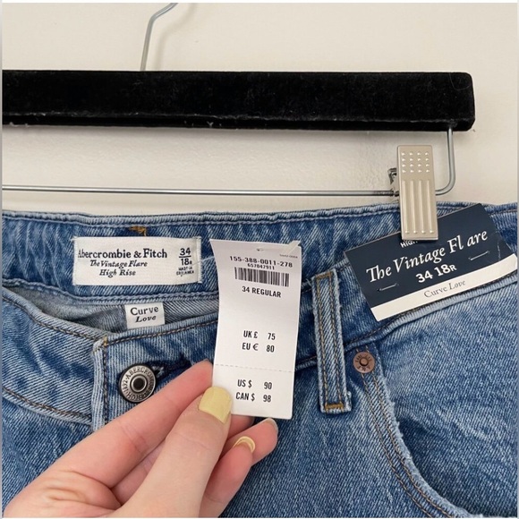 Abercrombie & Fitch Denim - Abercrombie & Fitch Curve Love High Rise The Vintage Flare Jeans Size 18